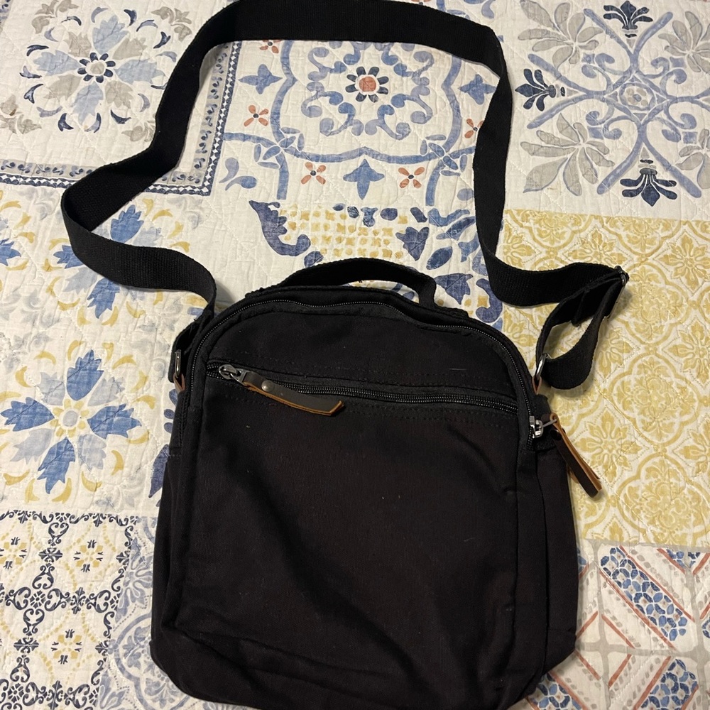 Shoulder Bag - Picture 3 of 3